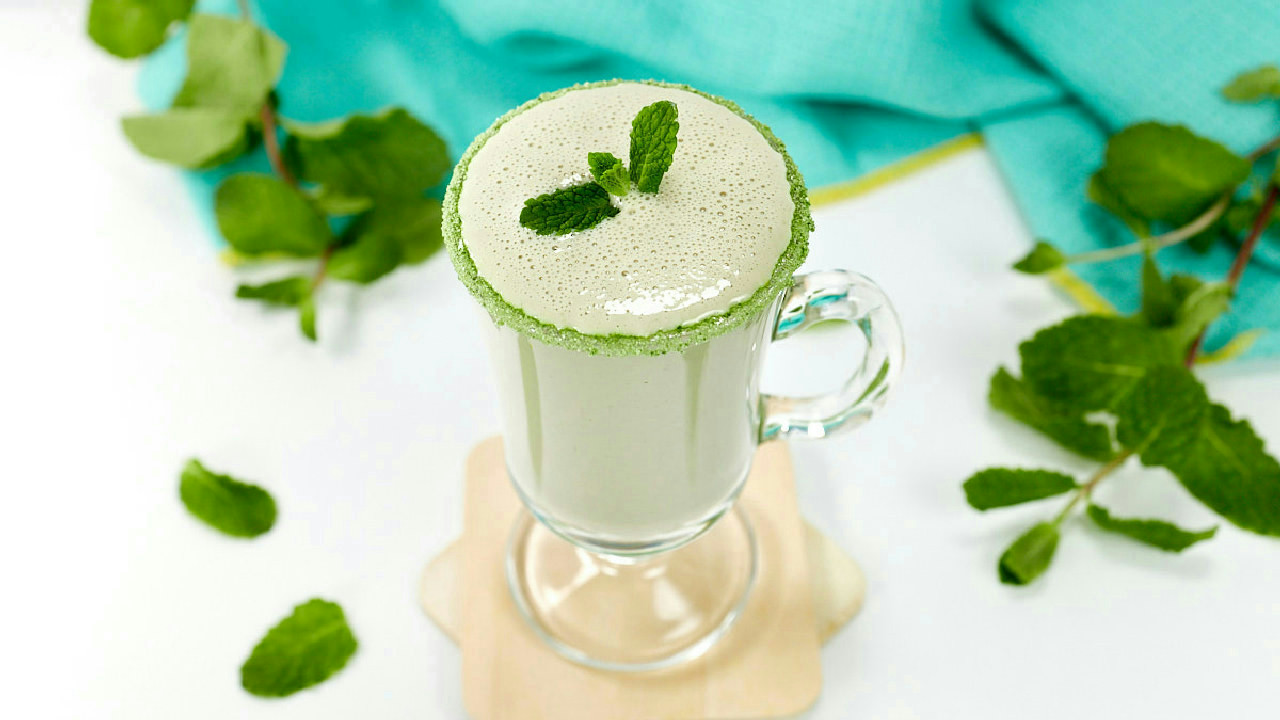 Cottage Cheese Shamrock Shake (38 grams Protein!)