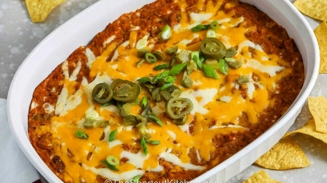 Cheesy Refried Bean Dip in 25 Minutes