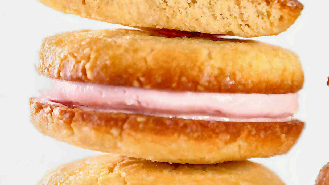 Strawberry Cream Sandwich Cookies