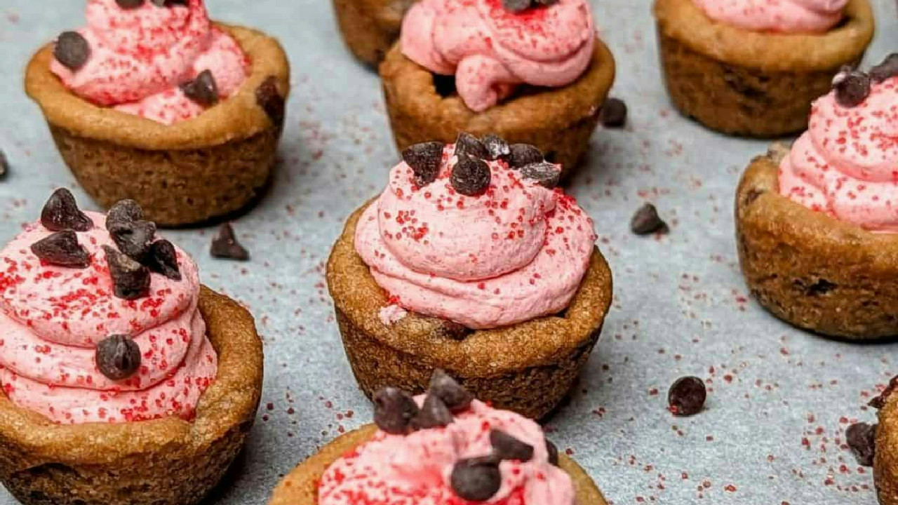 Raspberry Cookie Cups (Easy 4