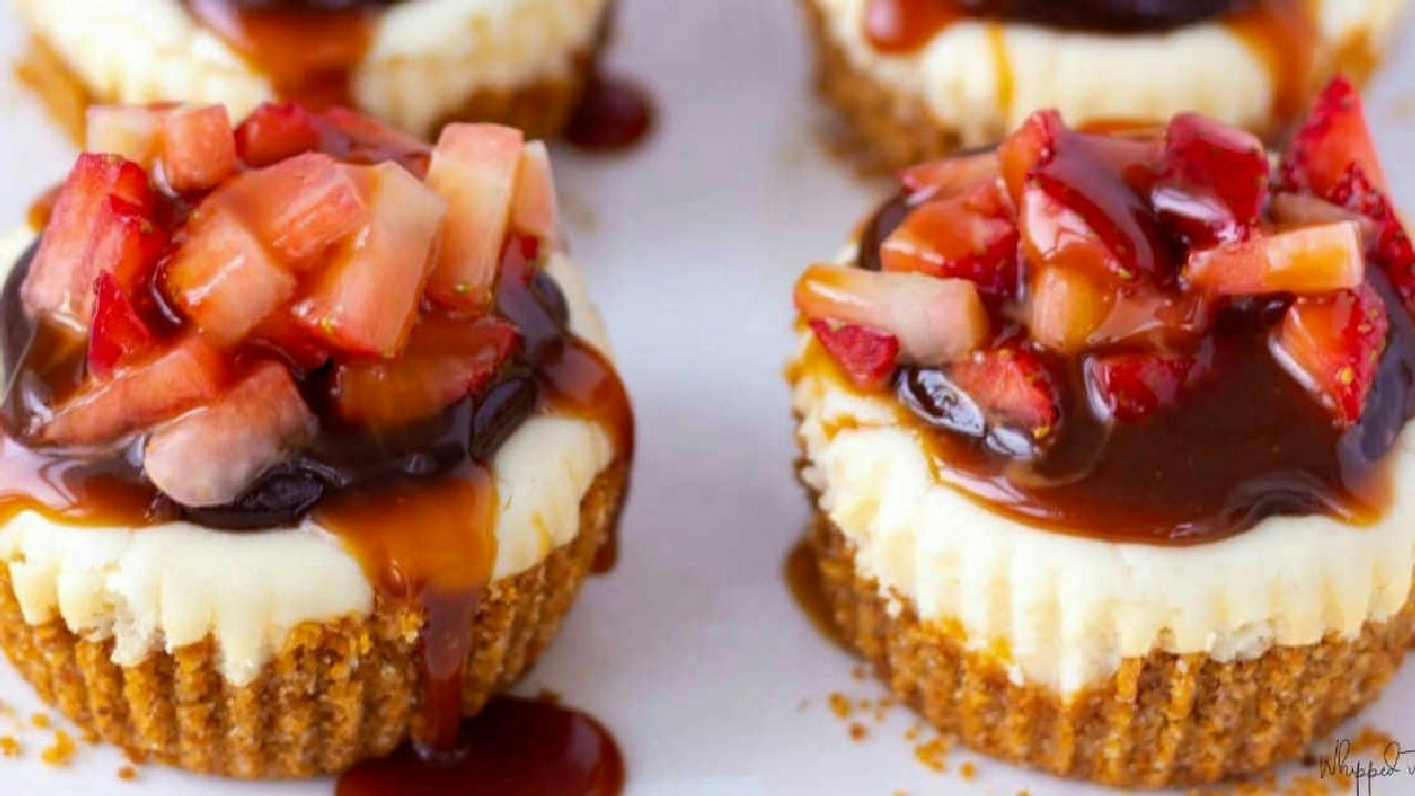 Strawberry Nutella Cheesecakes