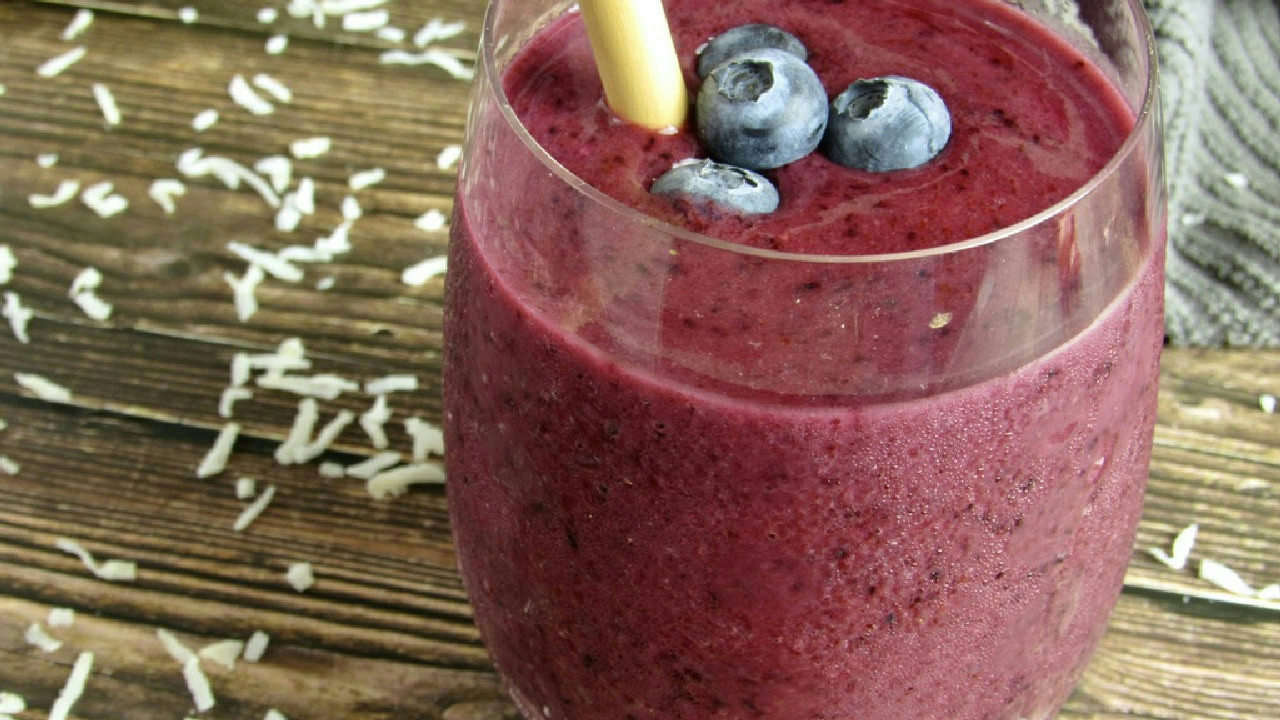 Blueberry Coconut Smoothie