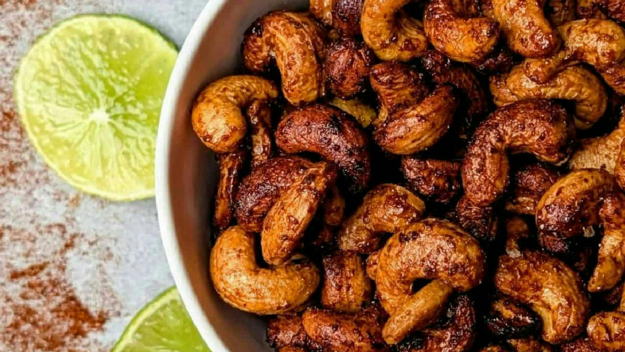 Chili Lime Cashews (5 Minute Air Fryer Recipe!)
