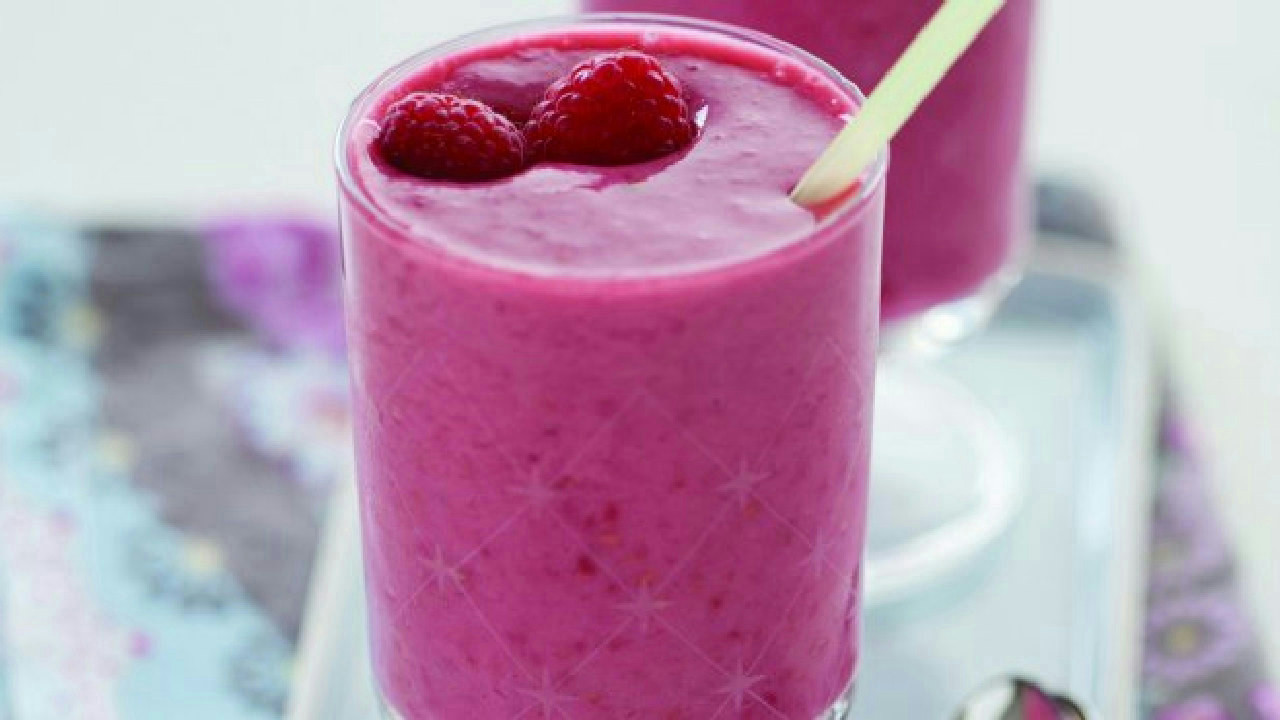 Healthy Tropical Raspberry Smoothie Recipe