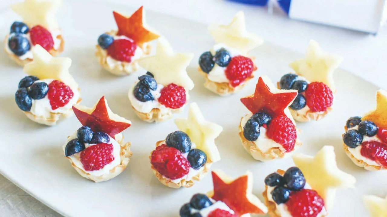 Apple and Berry Cream Cheese Tarts