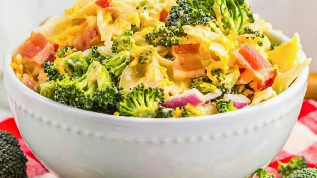 Broccoli Cheddar Pasta Salad