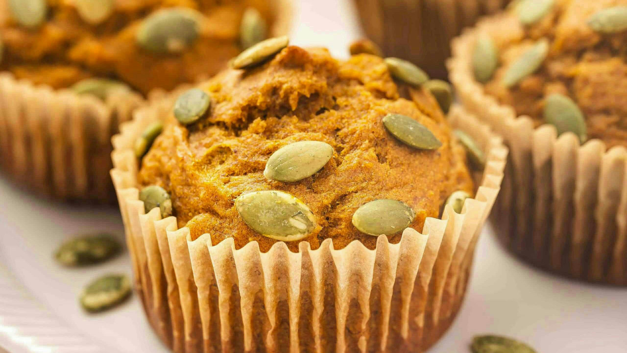 Fall-Perfect Banana Pumpkin Muffins Fall-Perfect Banana Pumpkin Muffins