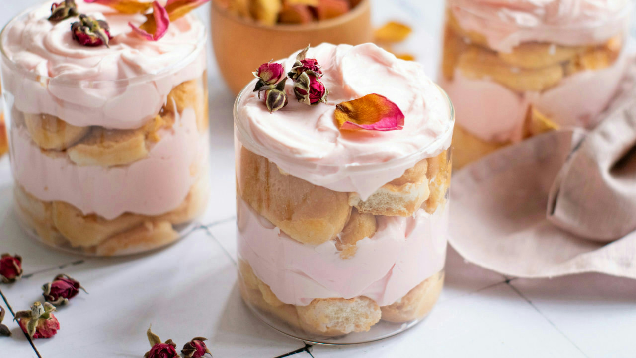 Rose Tiramisu with Mascarpone Cream Rose Tiramisu with Mascarpone Cream