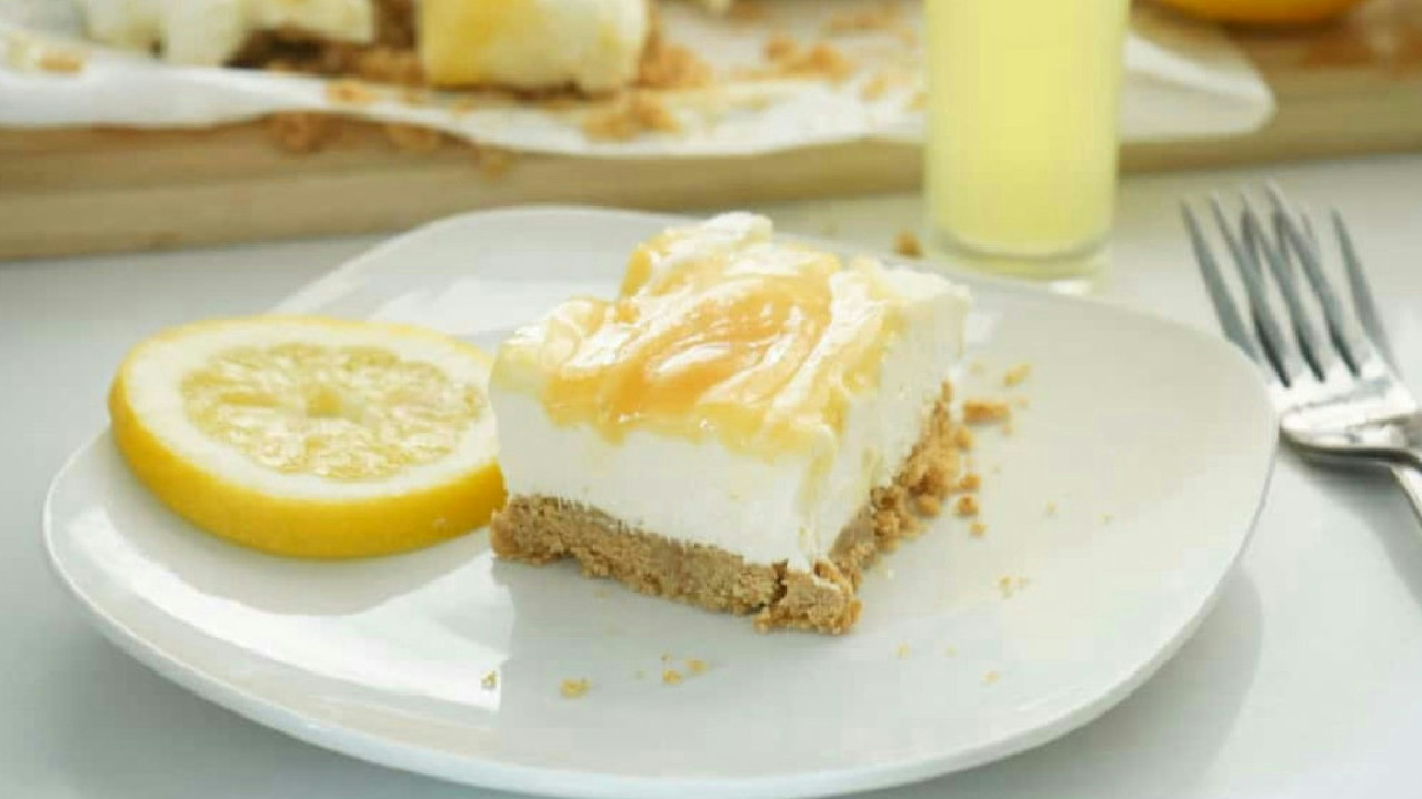 No Bake Limoncello Cheesecake Bars