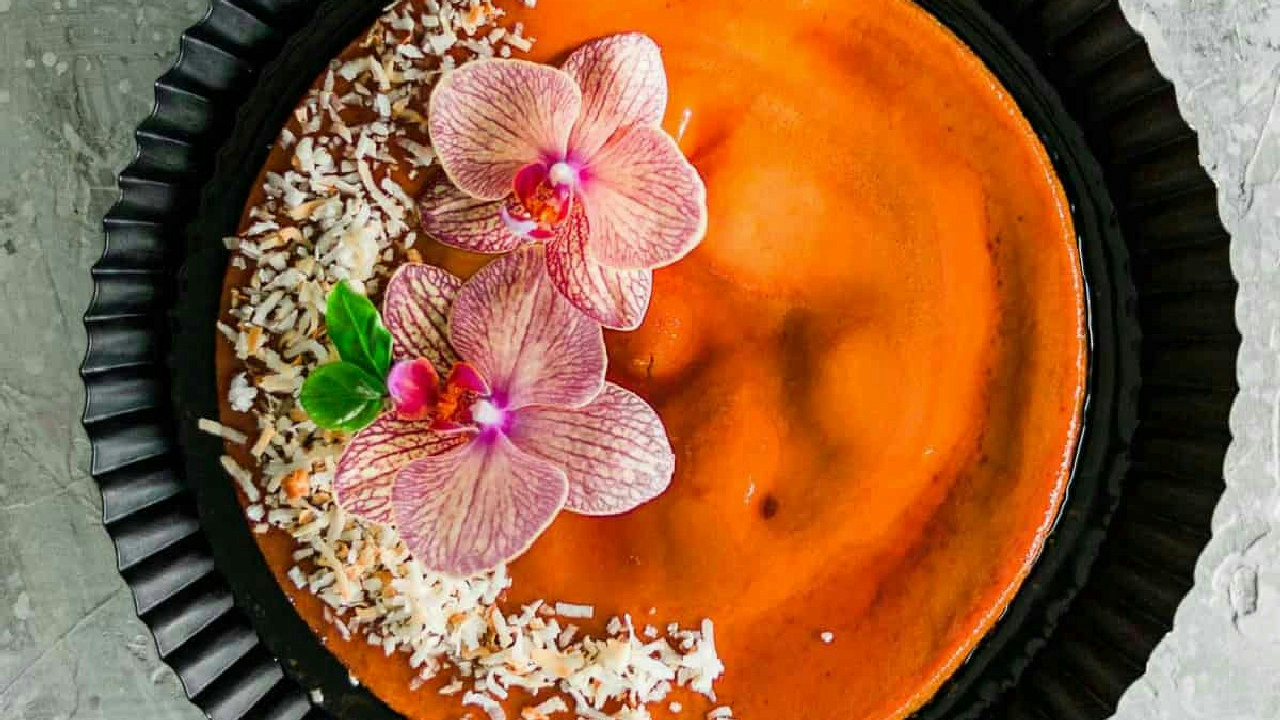 Flan de Coco (Easy Puerto Rican Coconut Flan Recipe) Flan de Coco (Easy Puerto Rican Coconut Flan Recipe)