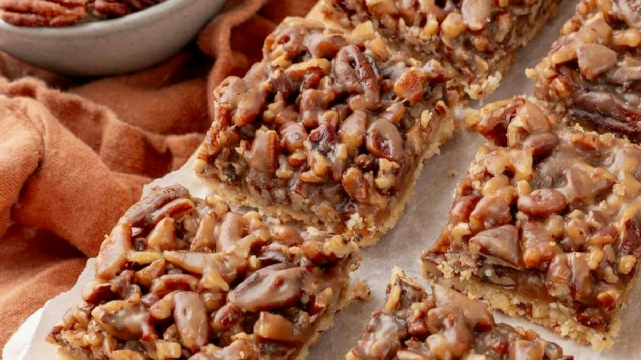 Easy Pecan Pie Bars