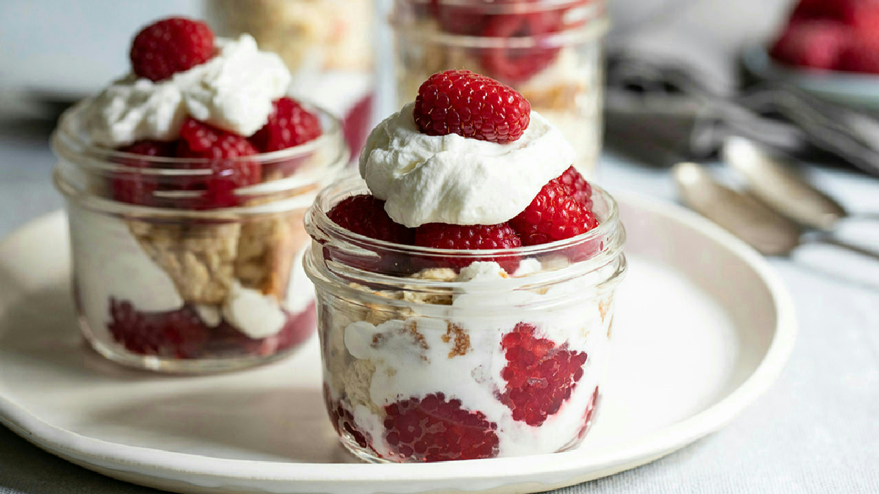 Individual Raspberry Shortcake Trifles Individual Raspberry Shortcake Trifles