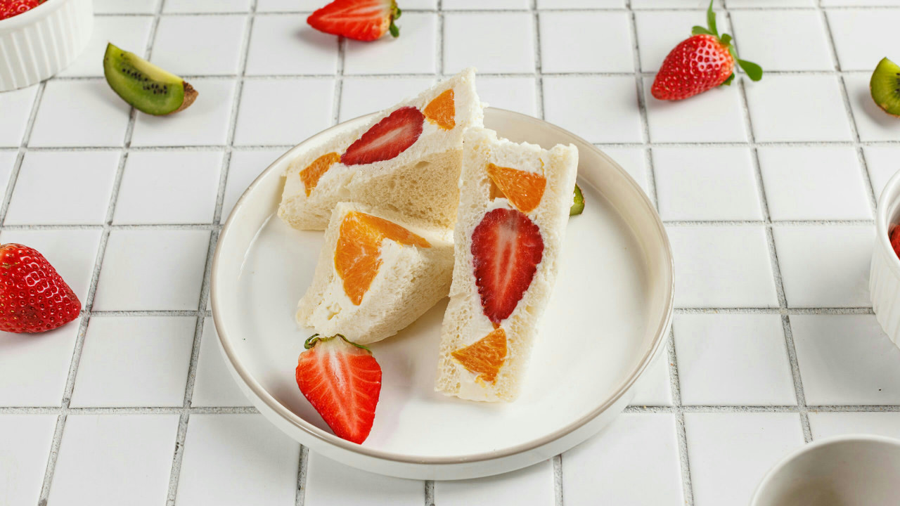 Japanese Fruit Sandwich Japanese Fruit Sandwich