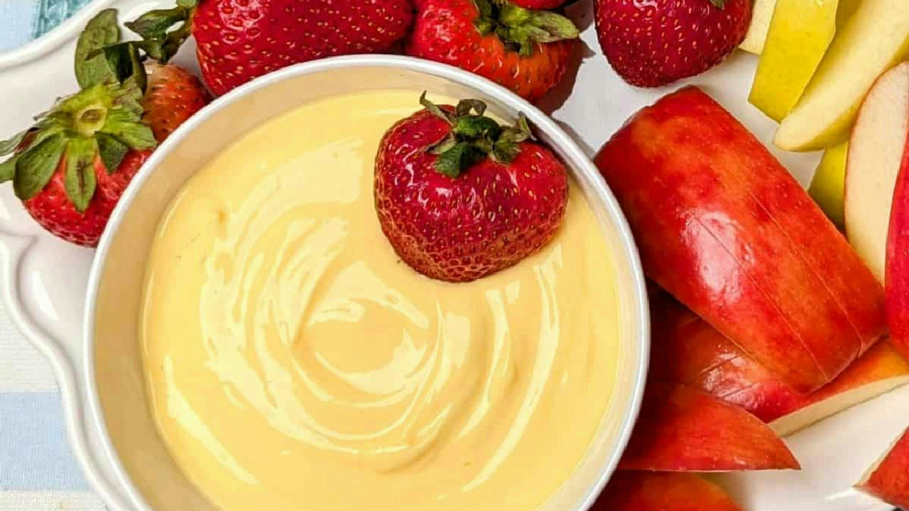 Sweet & Easy Fruit Dip Recipe (Just 2 Ingredients!) 5 Minutes! Sweet & Easy Fruit Dip Recipe (Just 2 Ingredients!) 5 Minutes!