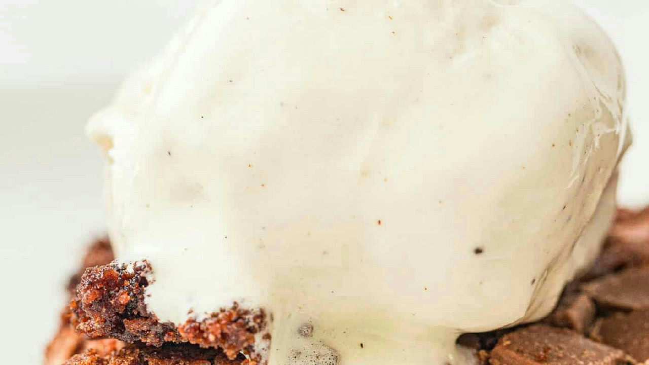 Easy Chocolate Dump Cake Easy Chocolate Dump Cake