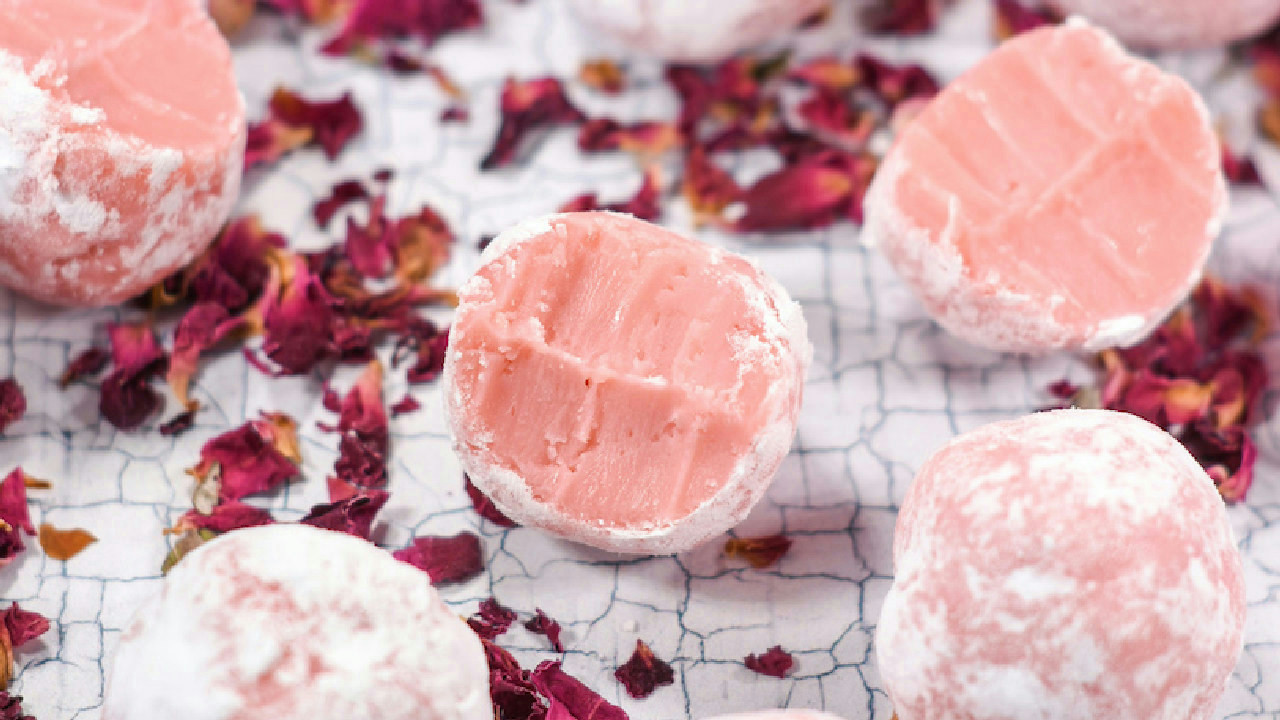 Rose Truffles • baste cut fold