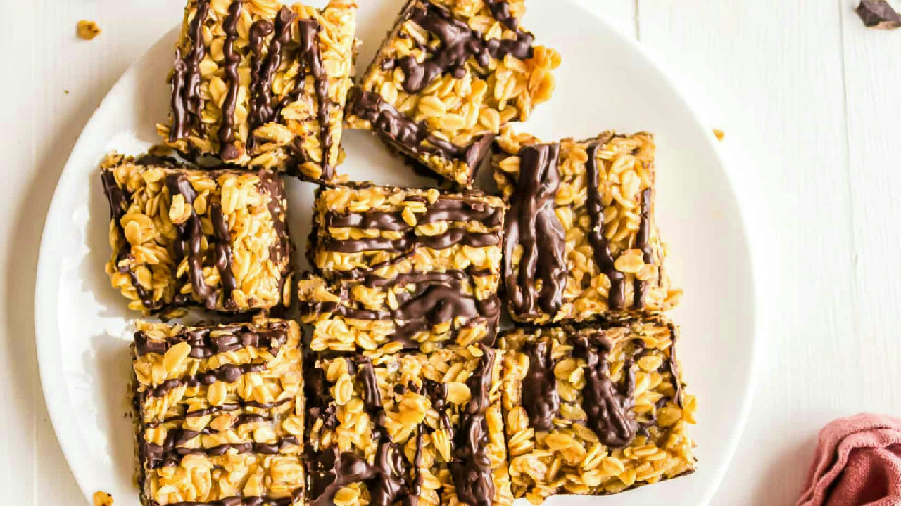 No Bake Chocolate Oatmeal Bars