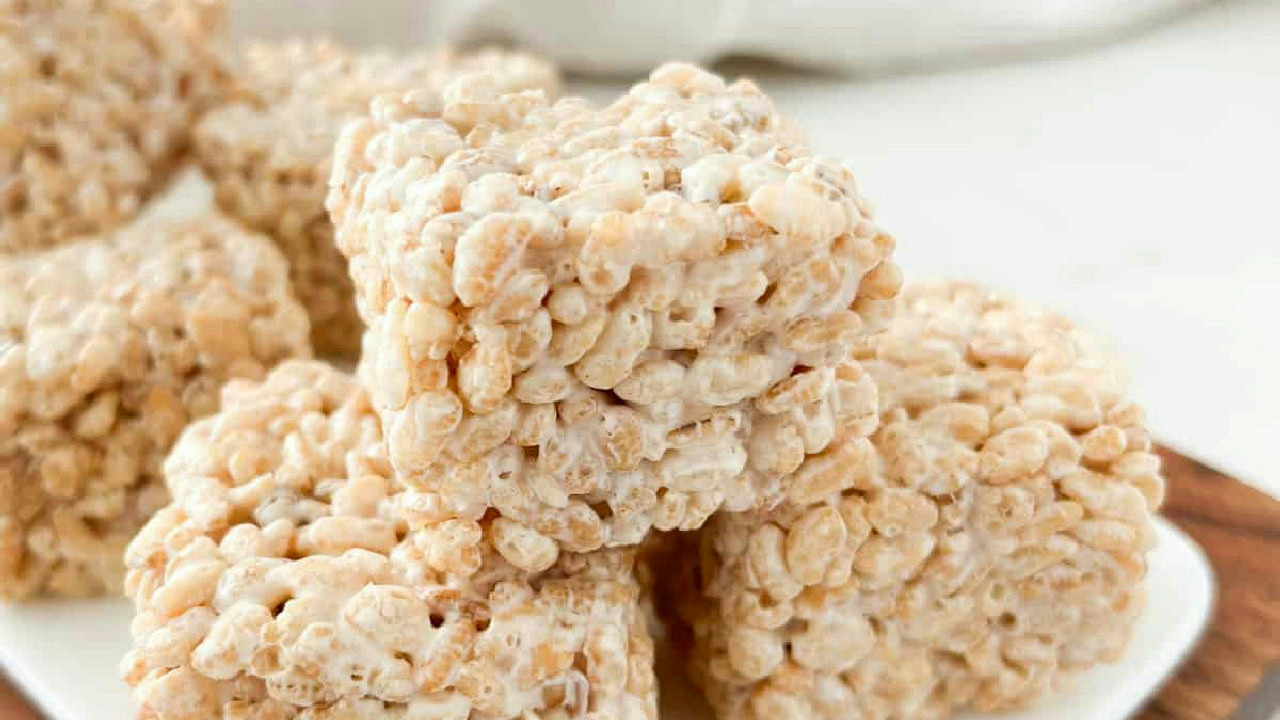 Rice Crispy Treats with Marshmallow Fluff