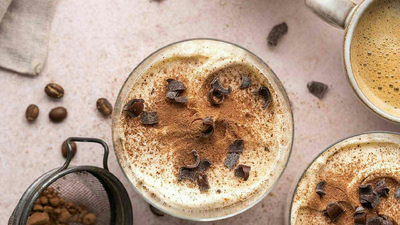 10-Minute Individual Tiramisu Cups Recipe 10-Minute Individual Tiramisu Cups Recipe