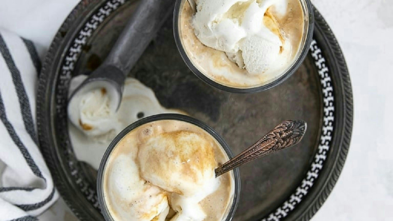 Affogato Recipe (Espresso Ice Cream) Affogato Recipe (Espresso Ice Cream)
