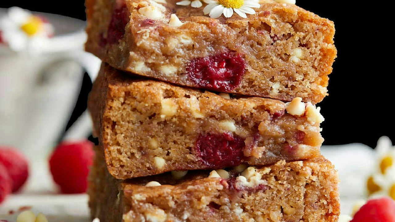 White Chocolate and Raspberry Blondies