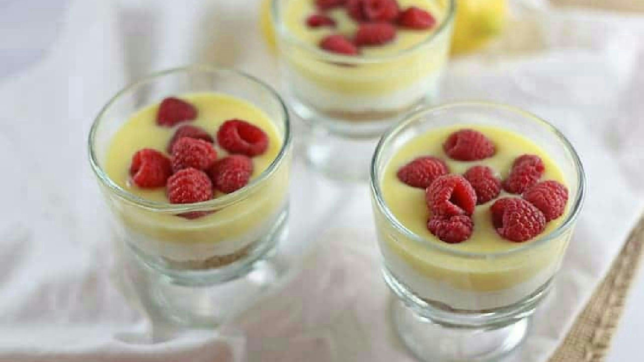 Raspberry Lemon Cheesecake Trifles Raspberry Lemon Cheesecake Trifles