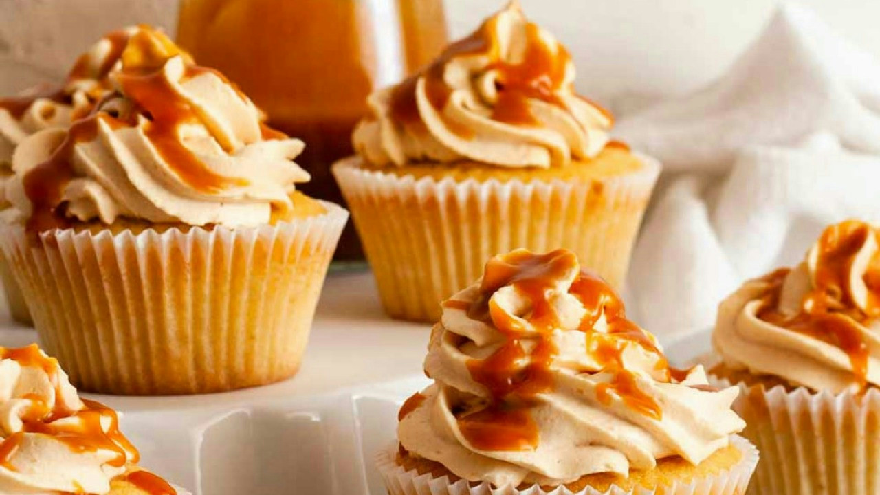 Caramel Filled Cupcakes Caramel Filled Cupcakes