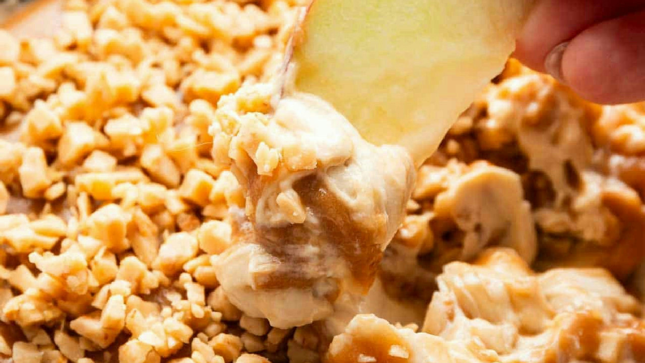 Caramel Apple Fruit Dip Caramel Apple Fruit Dip