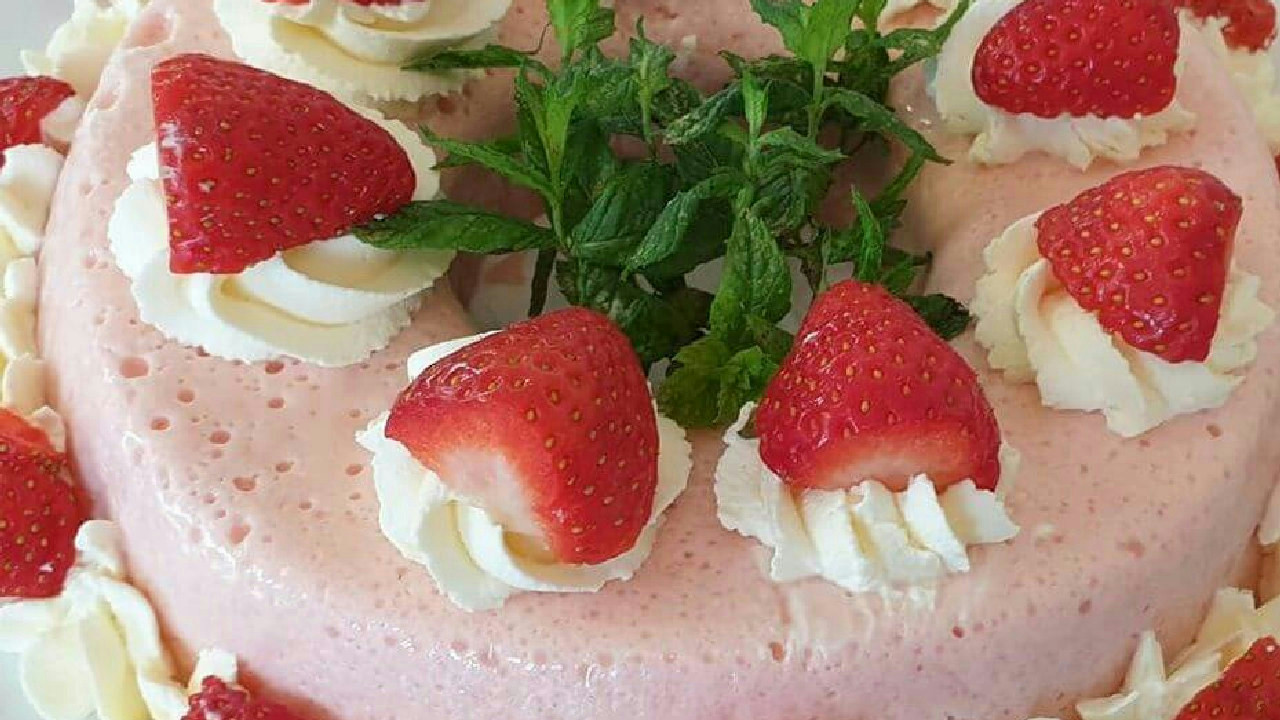 Cheats Strawberry Mousse Cheats Strawberry Mousse