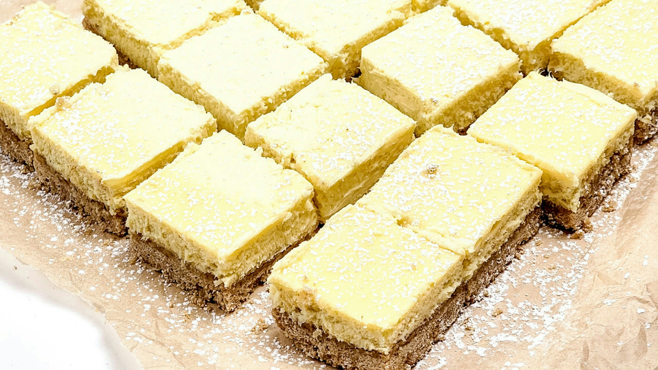Lemon Cheesecake Bars