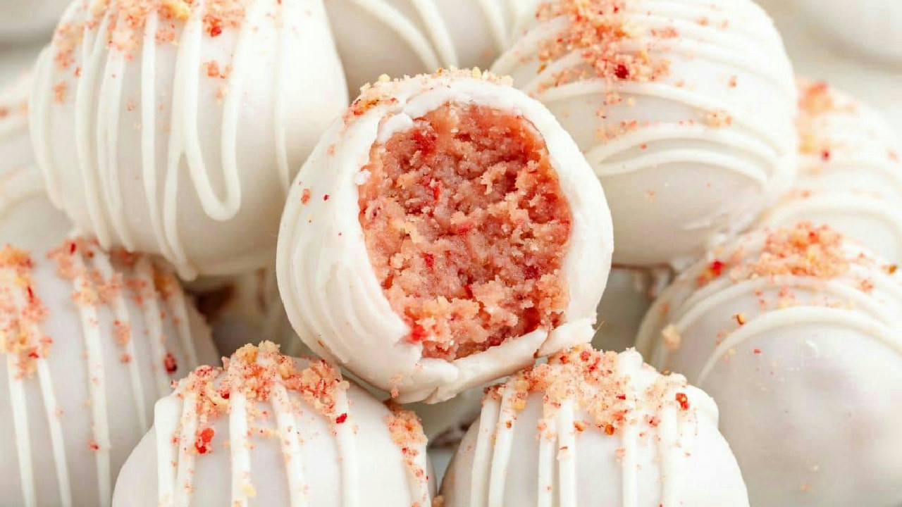 Strawberry Shortcake Truffles