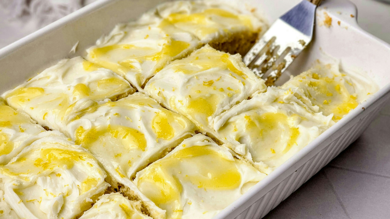 Lemon Velvet Cake Squares Lemon Velvet Cake Squares