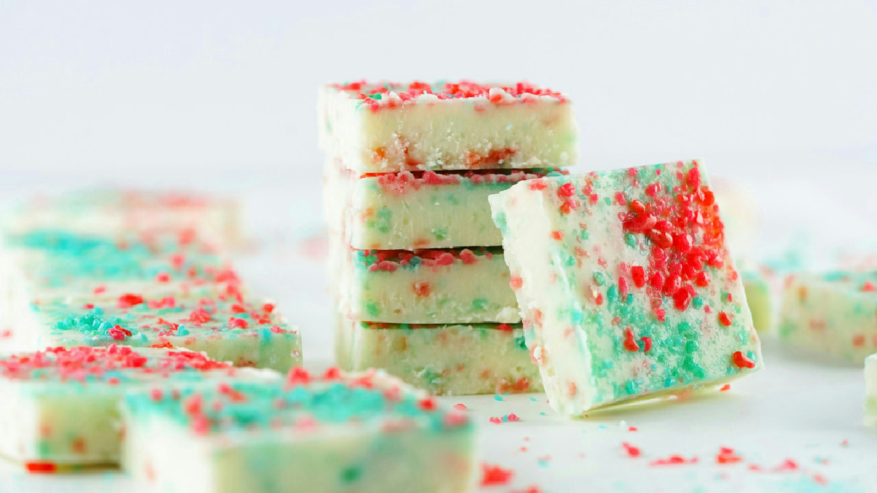 How To Make Firecracker Fudge for the Fourth of July