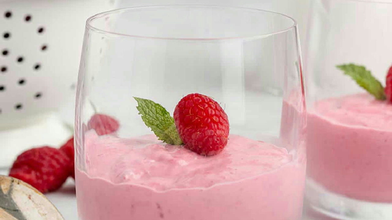 Raspberry Mousse without Gelatin