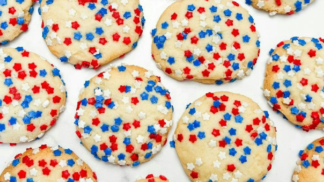Patriotic 3 Ingredient Sugar Cookies for Celebrations -