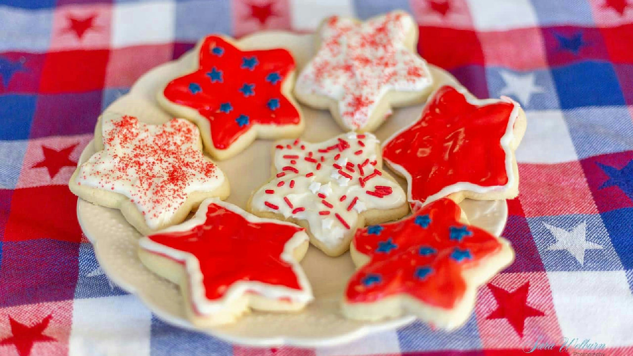 4th of July Sour Cream Sugar Cookies with Cream Cheese Frosting