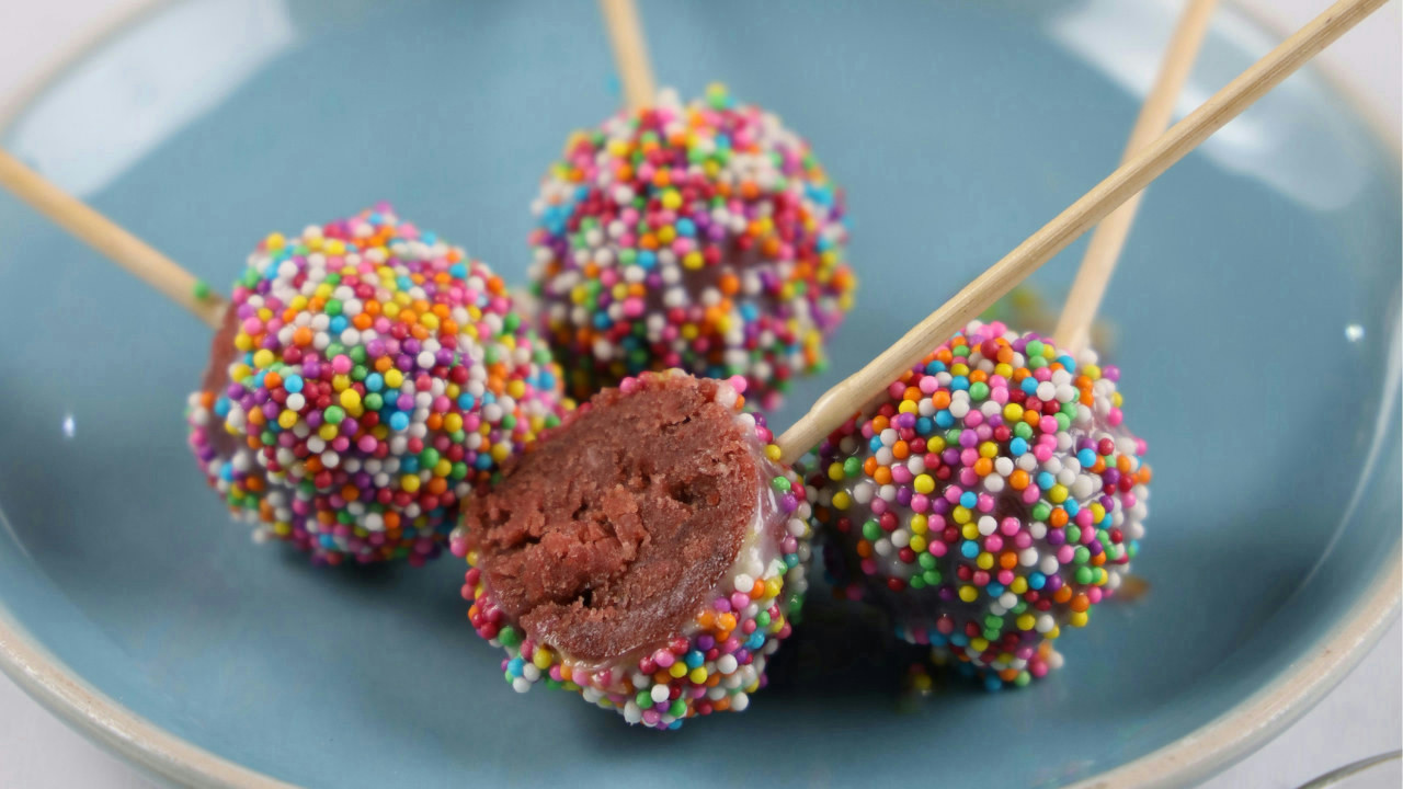 Red Velvet Cake Pops