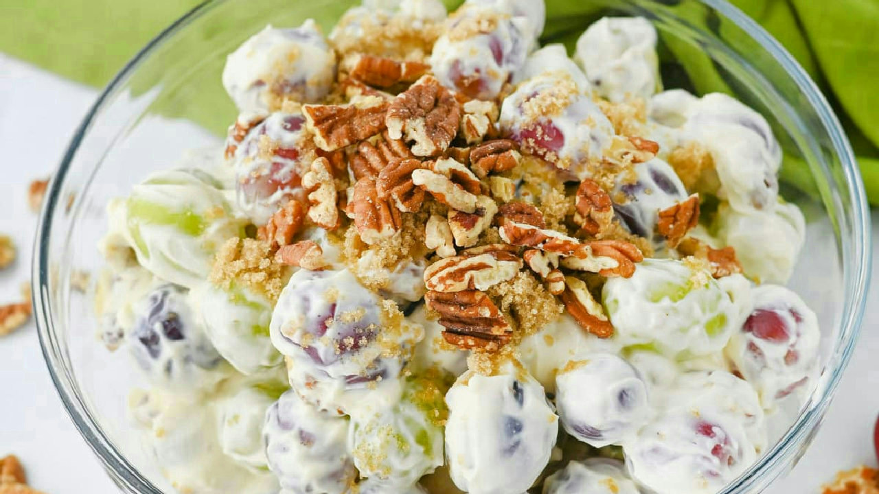 Creamy Grape Salad
