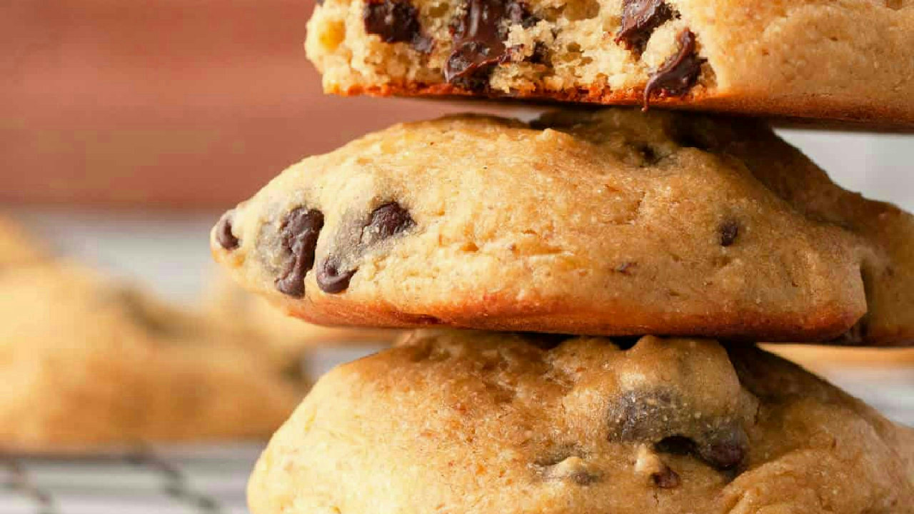 Banana Tahini Cookies (Vegan, Gluten Free) Banana Tahini Cookies (Vegan, Gluten Free)