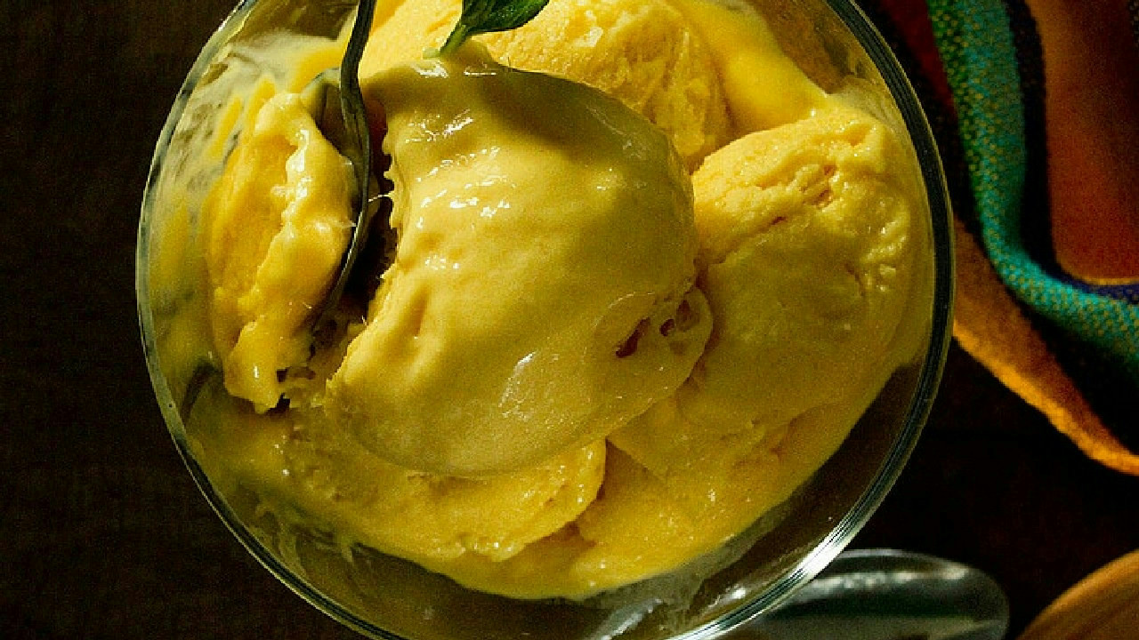 Easy Mango Ice Cream Recipe | No Churn Easy Mango Ice Cream Recipe | No Churn