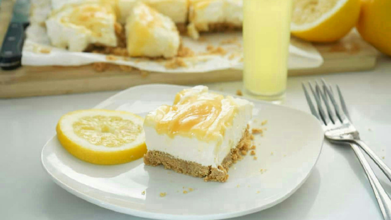 No Bake Limoncello Cheesecake Bars No Bake Limoncello Cheesecake Bars