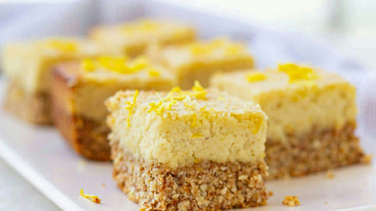 Healthy High Protein Lemon Bars as a Nutritious Snack Healthy High Protein Lemon Bars as a Nutritious Snack