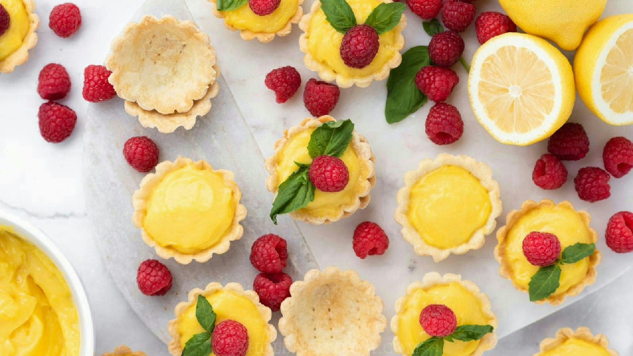 Gluten-Free Lemon Curd Tartlets (Sugar-free Option) Gluten-Free Lemon Curd Tartlets (Sugar-free Option)