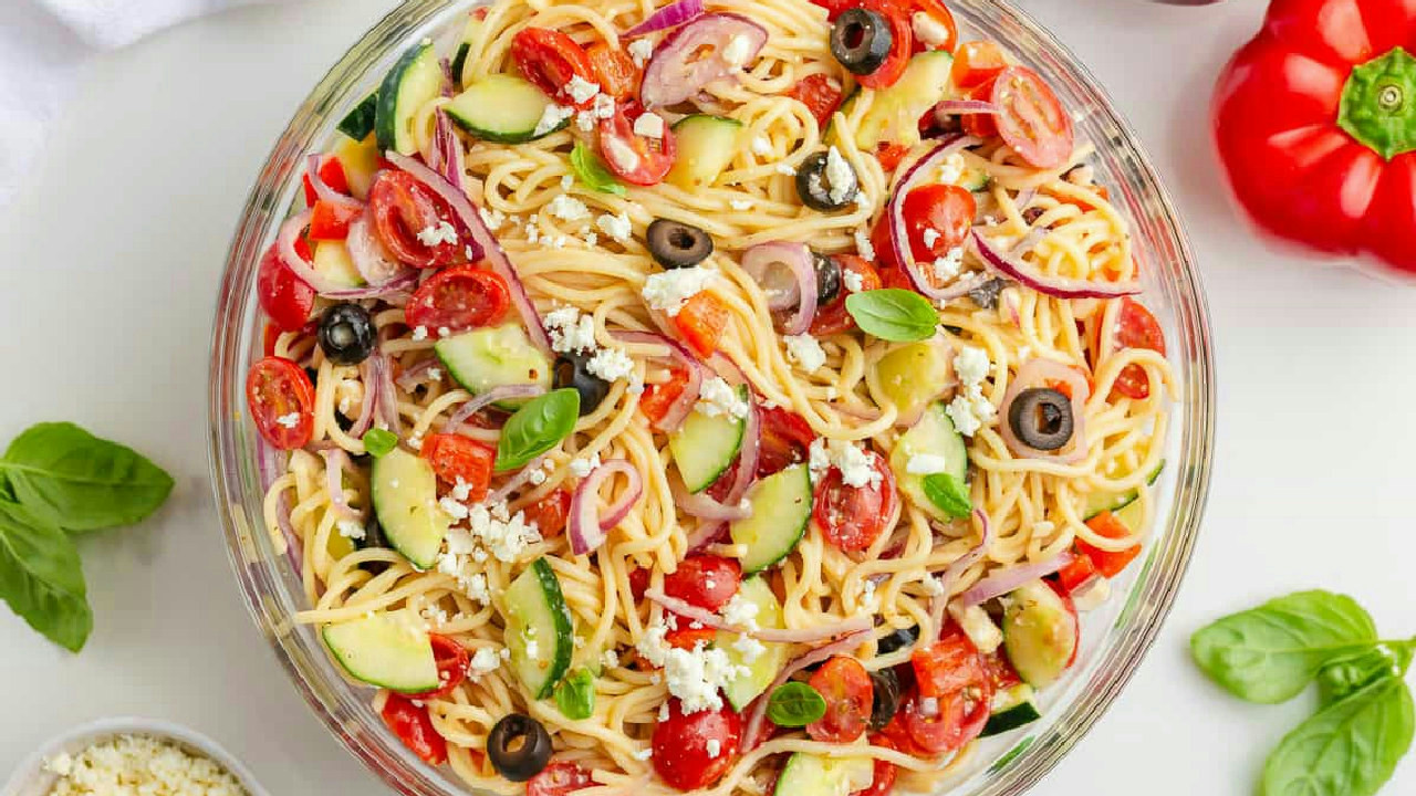 The Cold Spaghetti Salad I Make All Summer Long