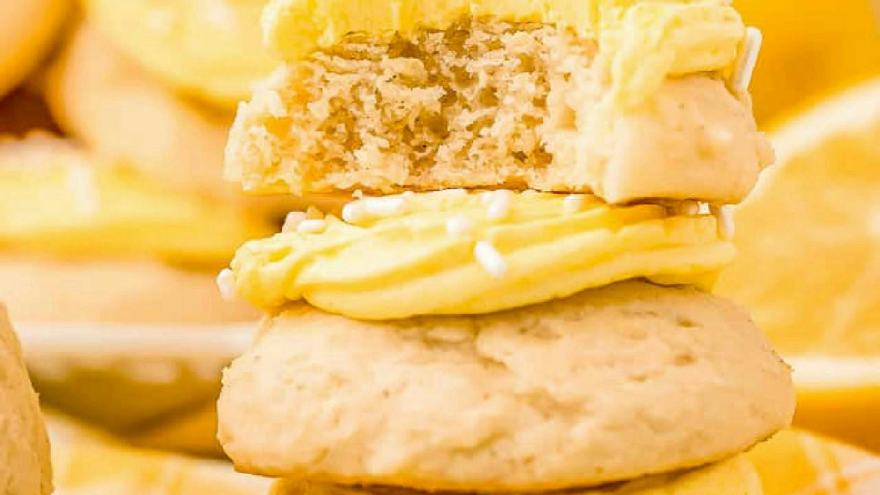 Soft Lemon Cookies Soft Lemon Cookies