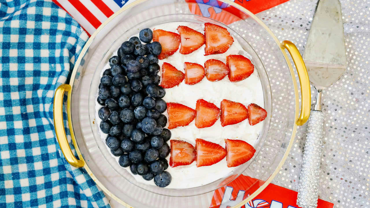 American Flag Fruit Pizza Recipe: Easiest Patriotic Dessert